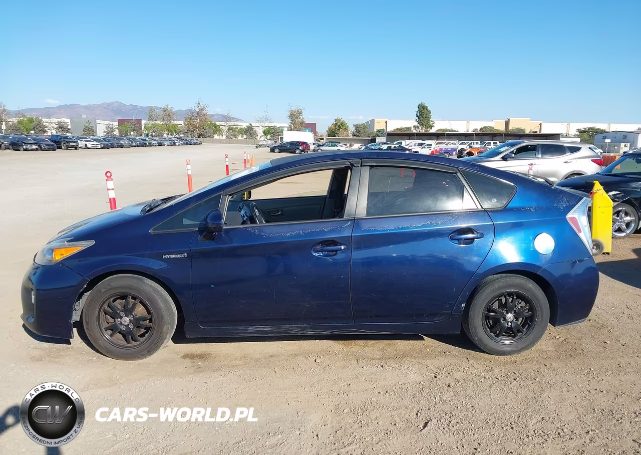 2012 Toyota Prius Five VIN:JTDKN3DUXC1575259 - 14