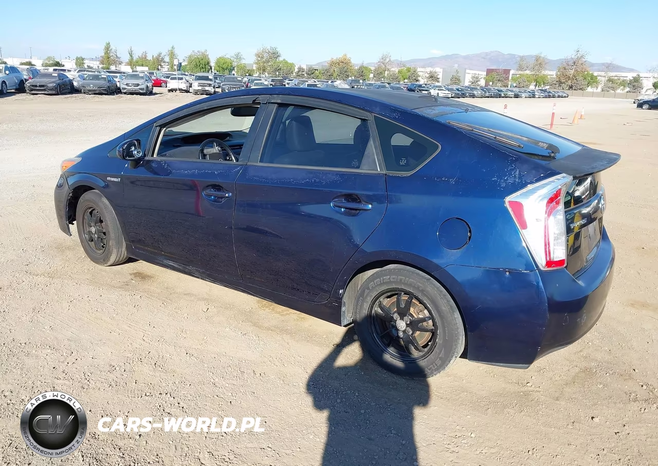 2012 Toyota Prius Five VIN:JTDKN3DUXC1575259 - 3