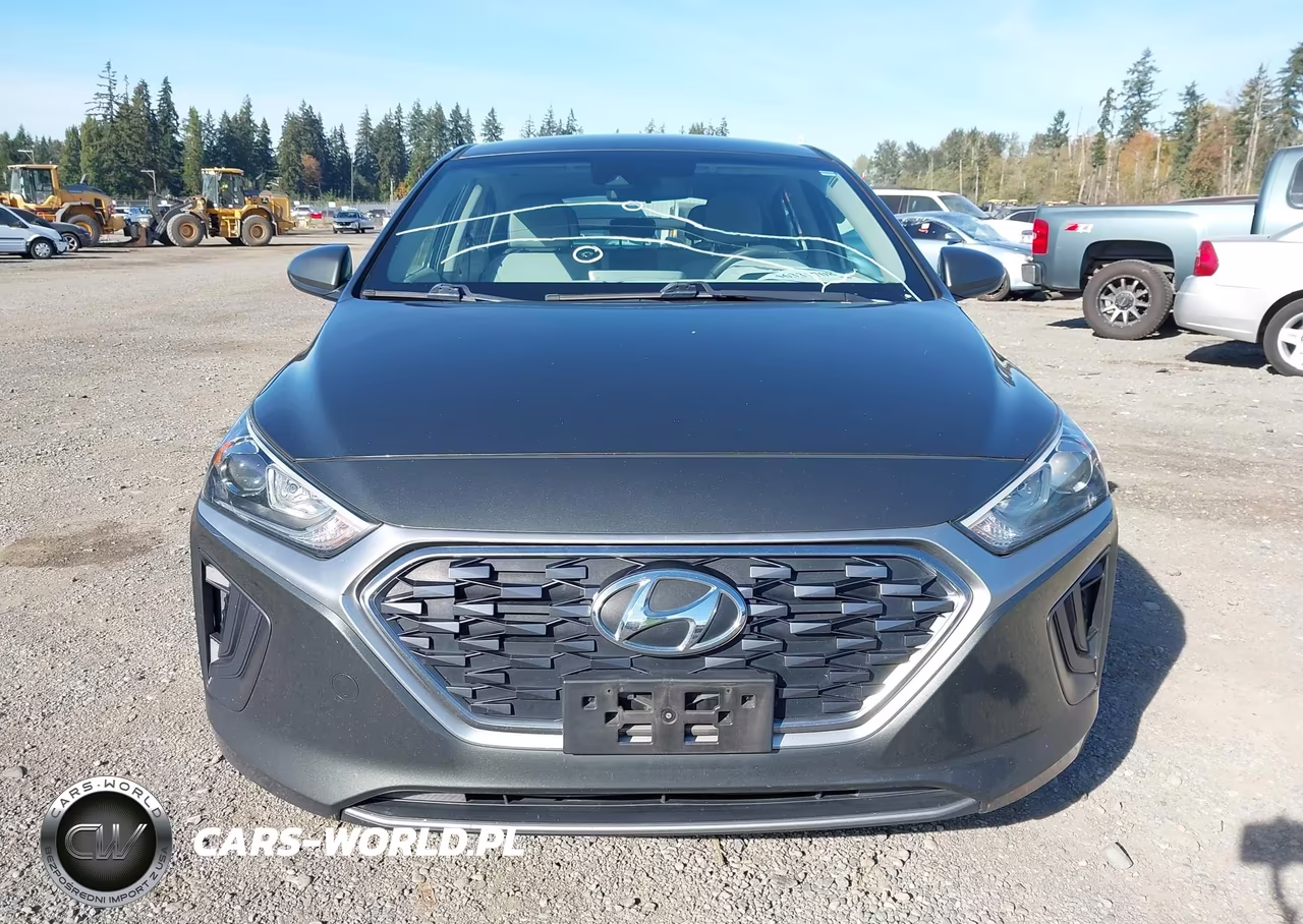 2020 Hyundai Ioniq Hybrid Blue VIN:KMHC65LC5LU220449 - 12