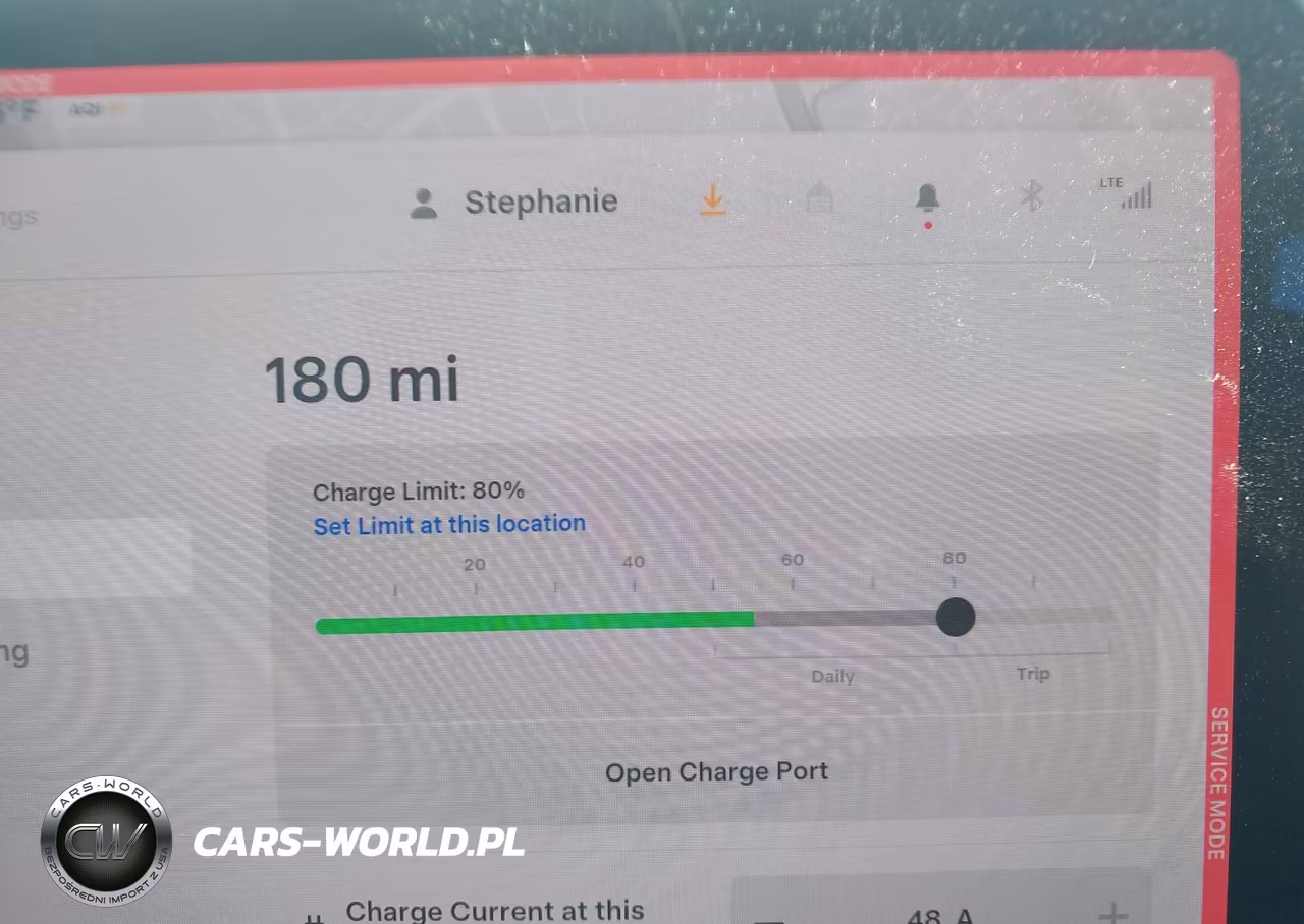 2022 Tesla Model Y Long Range Dual Motor All-Wheel Drive VIN:7SAYGDEE2NF346301 - 18