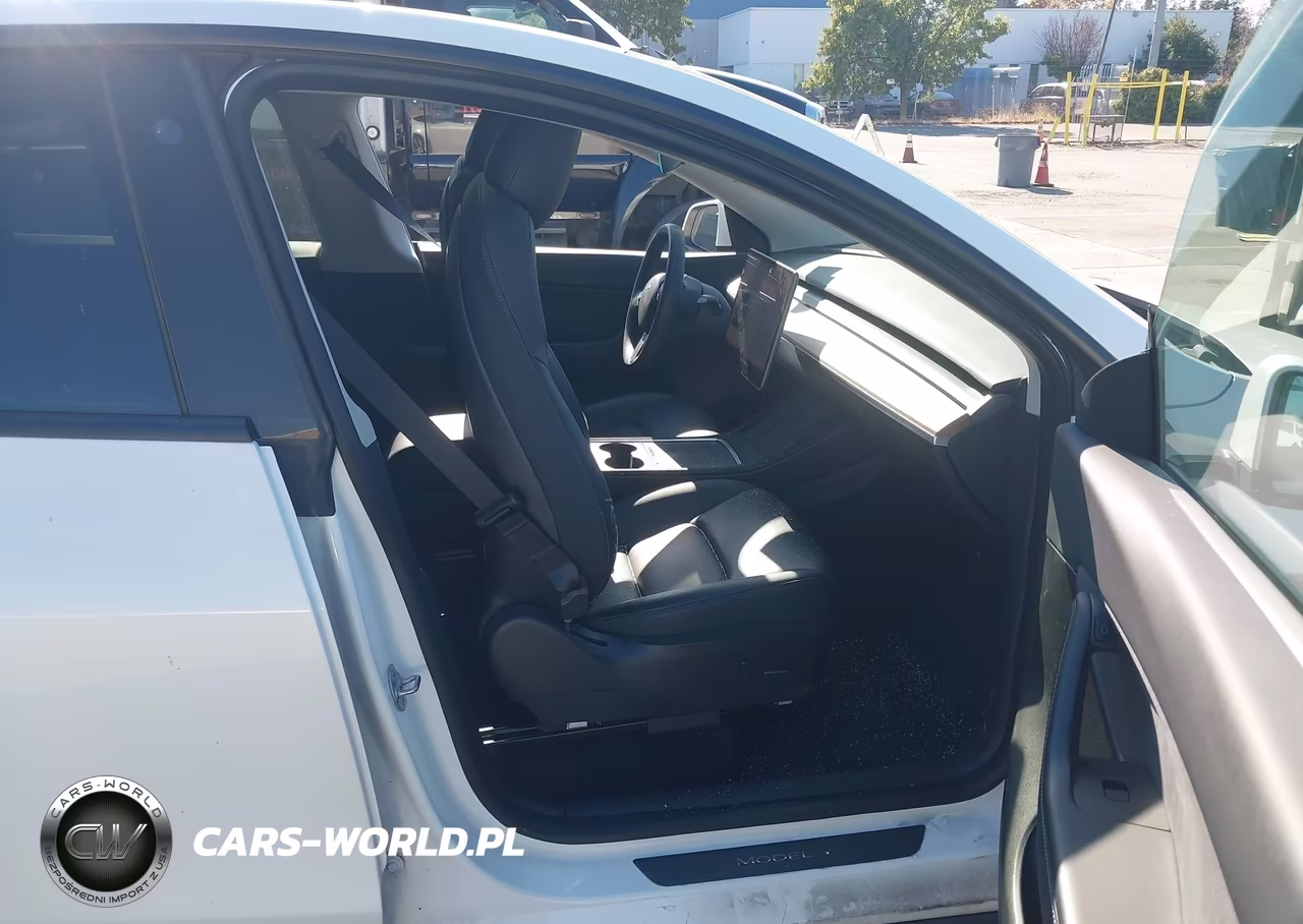 2022 Tesla Model Y Long Range Dual Motor All-Wheel Drive VIN:7SAYGDEE2NF346301 - 5