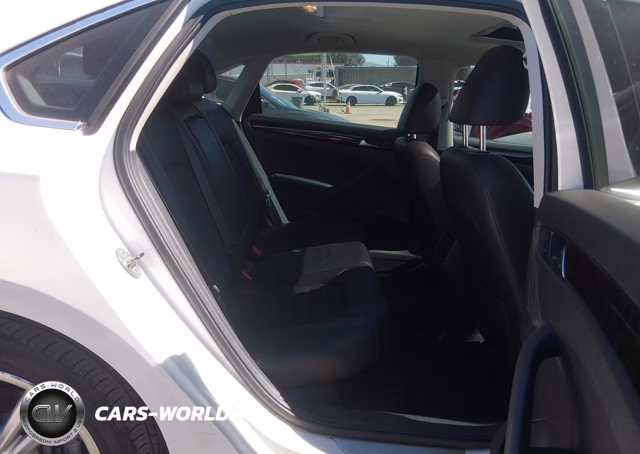 2014 Volkswagen Passat 2.0L Tdi Sel Premium VIN:1VWCN7A30EC093458 - 8