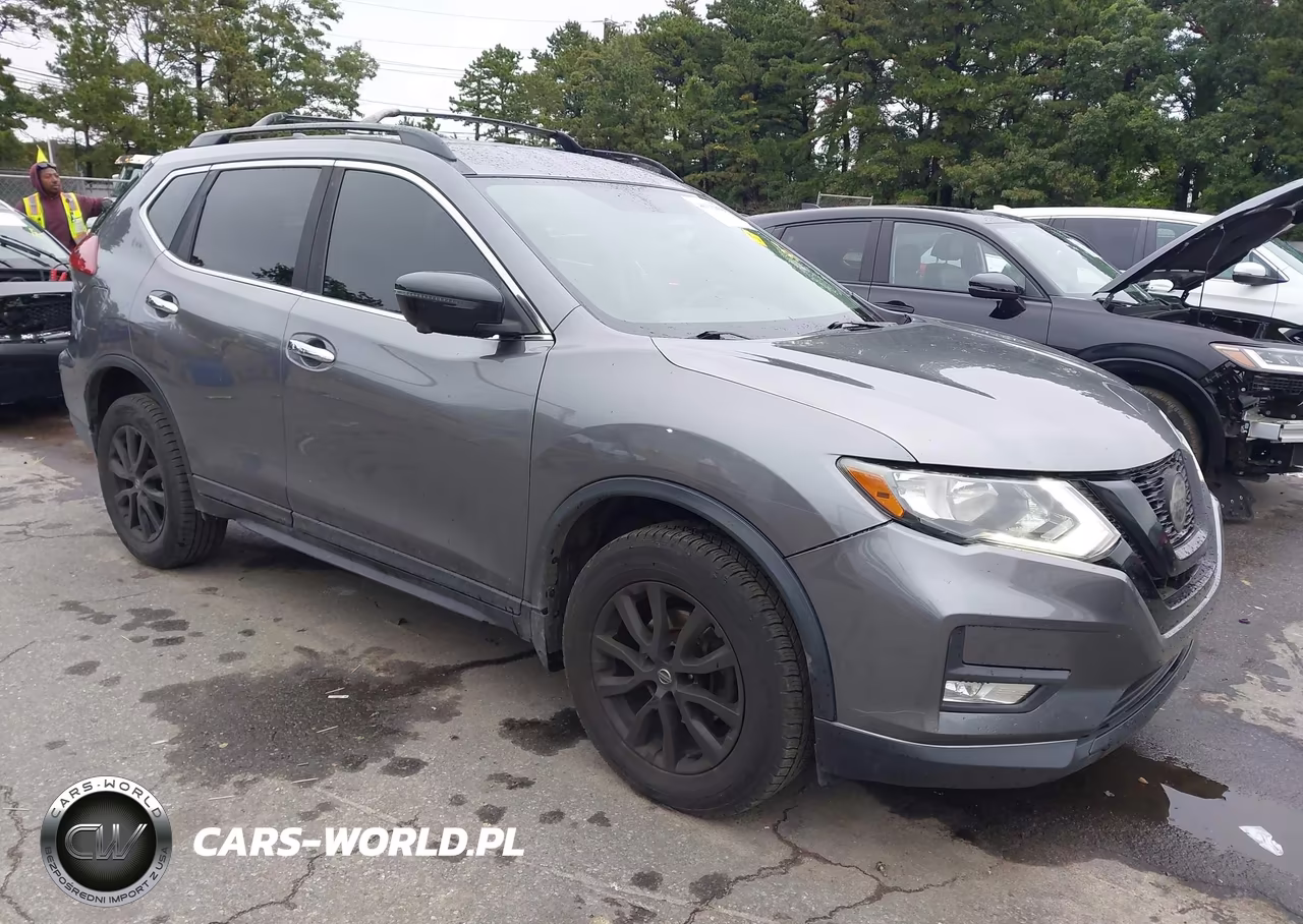 2018 Nissan Rogue Sv