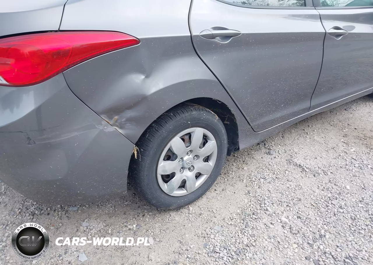 2011 Hyundai Elantra Gls VIN:5NPDH4AE7BH037922 - 19