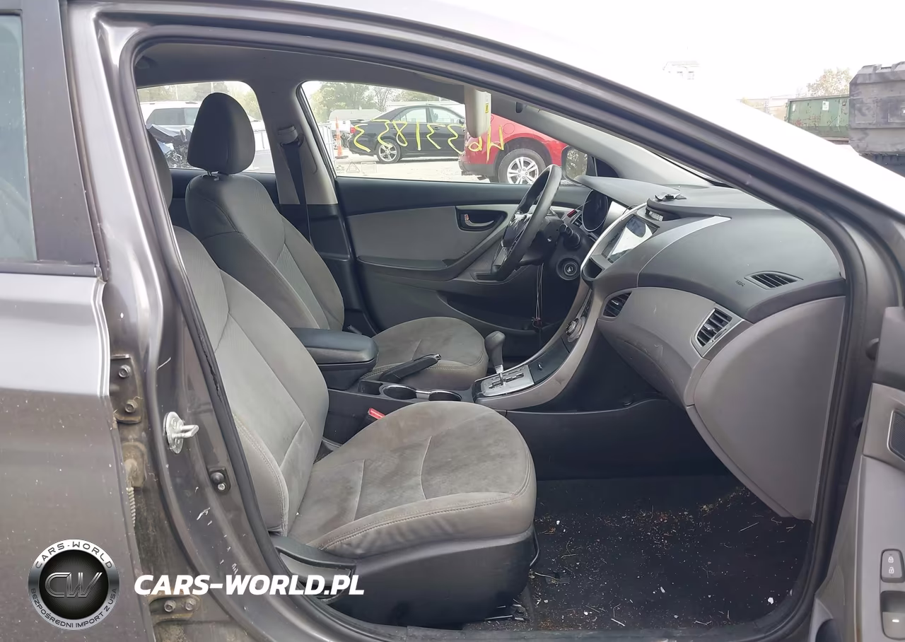 2011 Hyundai Elantra Gls VIN:5NPDH4AE7BH037922 - 5