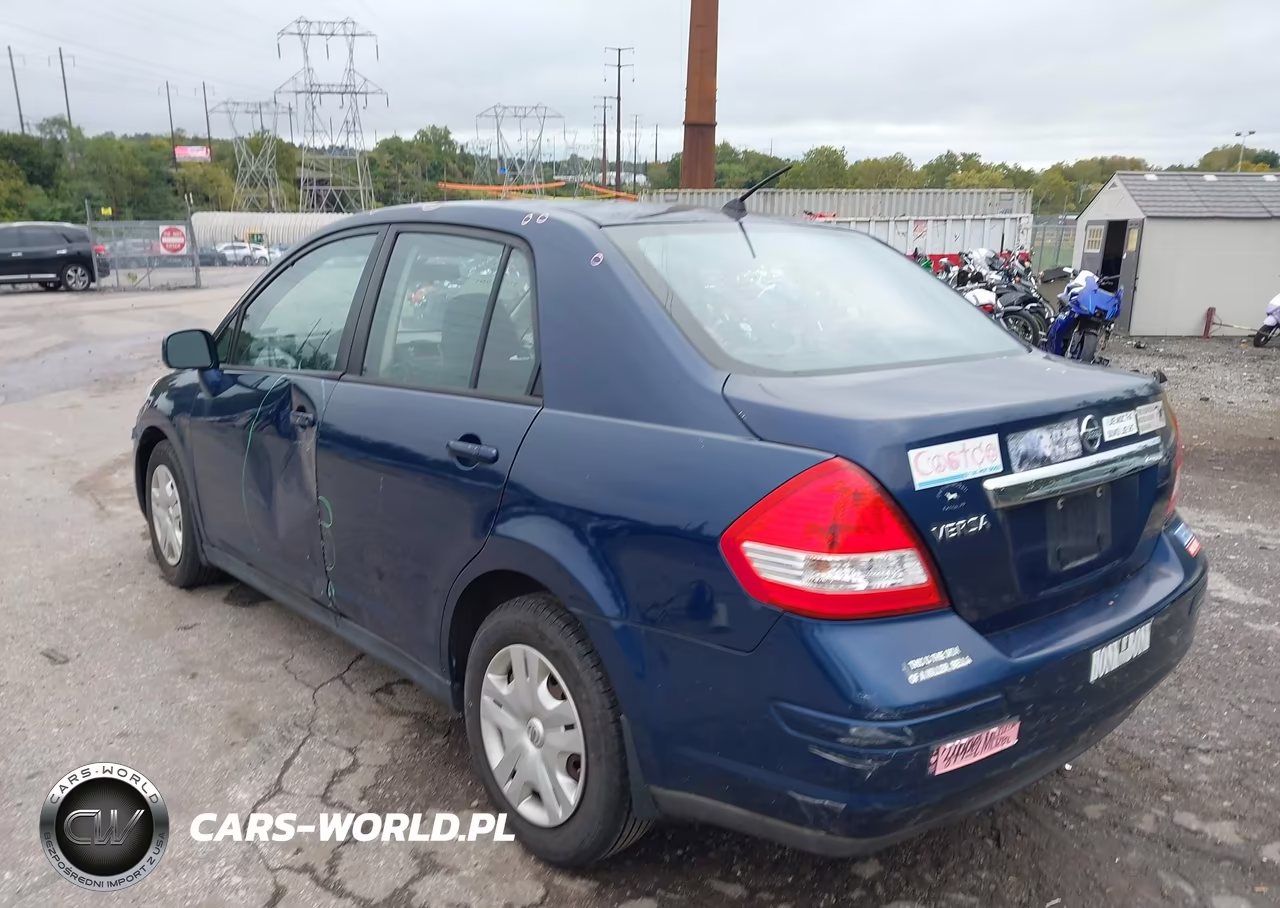 2010 Nissan Versa 1.8S VIN:3N1BC1AP2AL360721 - 3