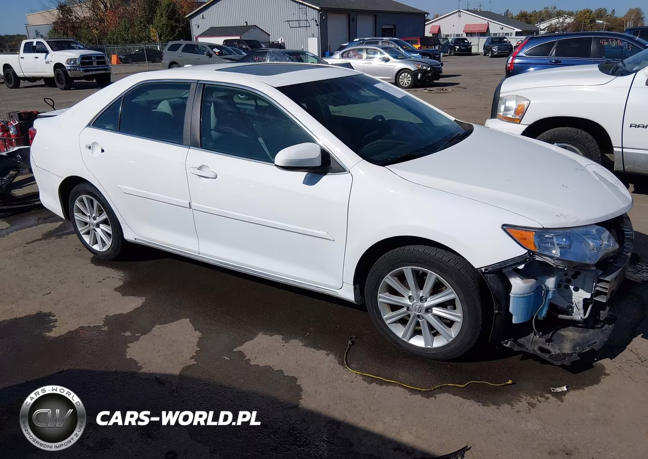 2014 Toyota Camry Xle VIN:4T1BF1FK4EU731158 - 14