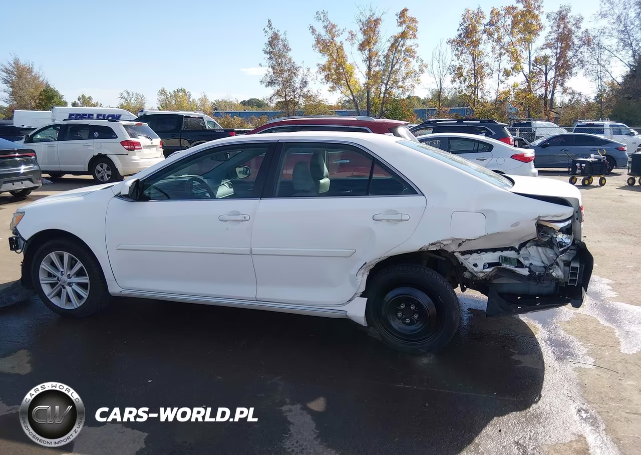 2014 Toyota Camry Xle VIN:4T1BF1FK4EU731158 - 15