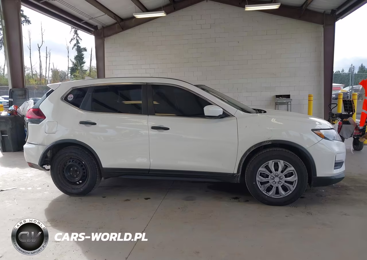 2019 Nissan Rogue S VIN:5N1AT2MT4KC773241 - 13