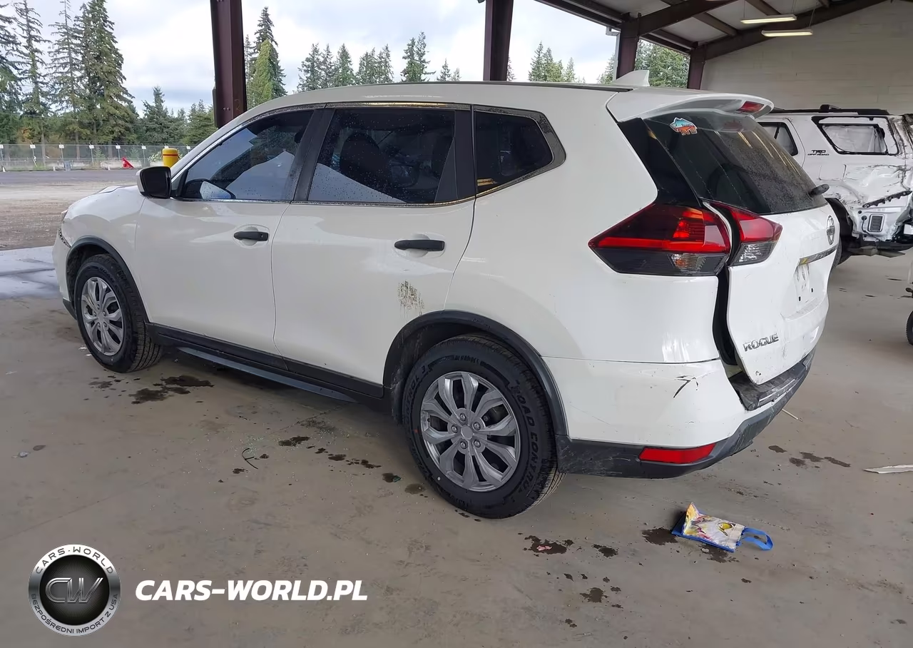 2019 Nissan Rogue S VIN:5N1AT2MT4KC773241 - 3