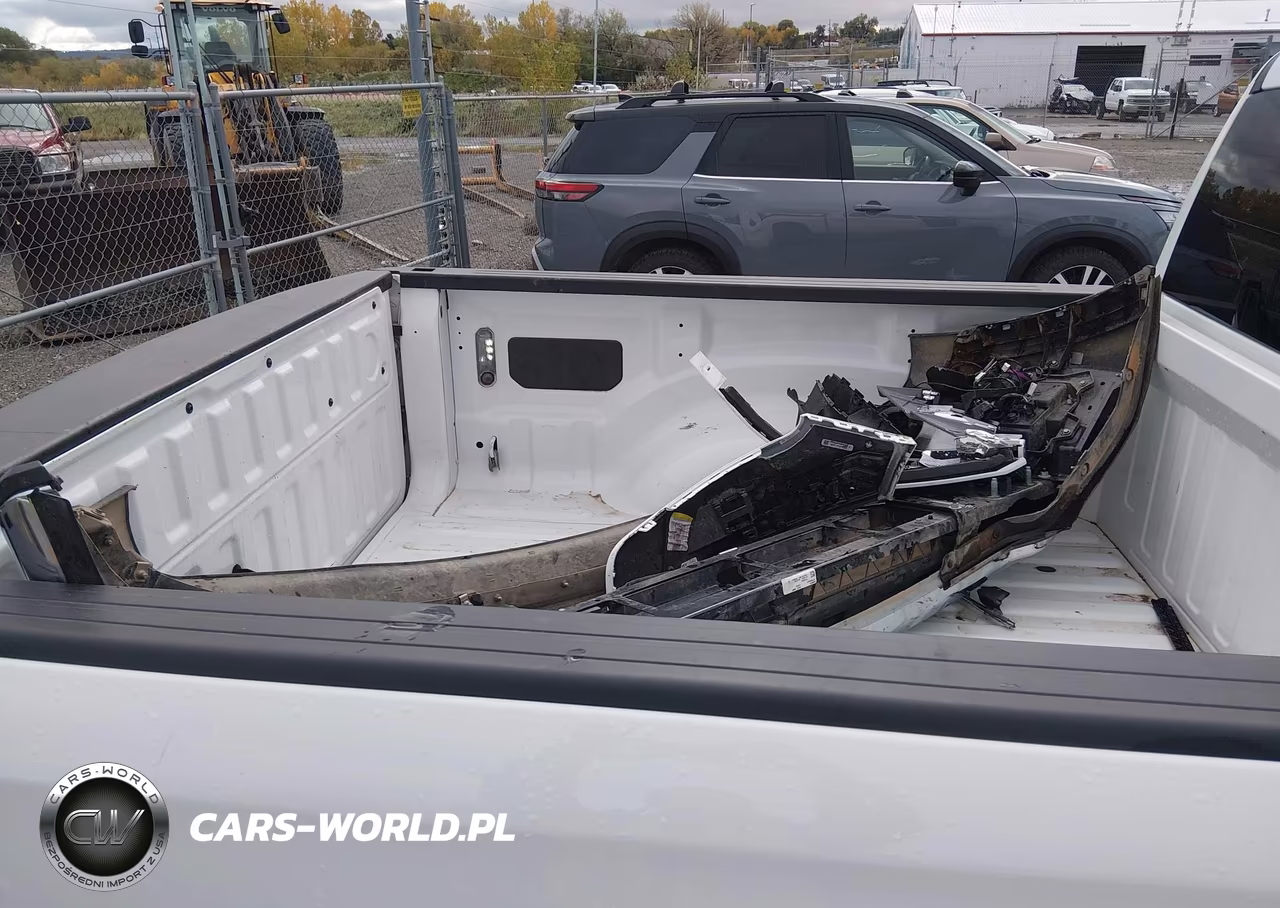2026 Ram 1500 Laramie 4X4 5'7 Box VIN:3C6SRFJP8T4164344 - 18