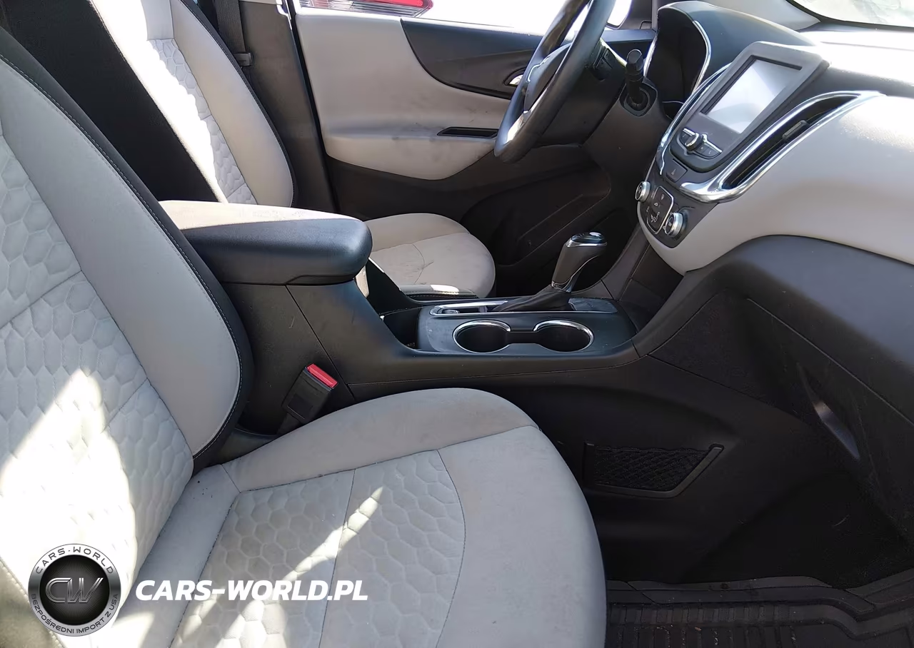 2018 Chevrolet Equinox Ls VIN:2GNAXHEV4J6153919 - 5