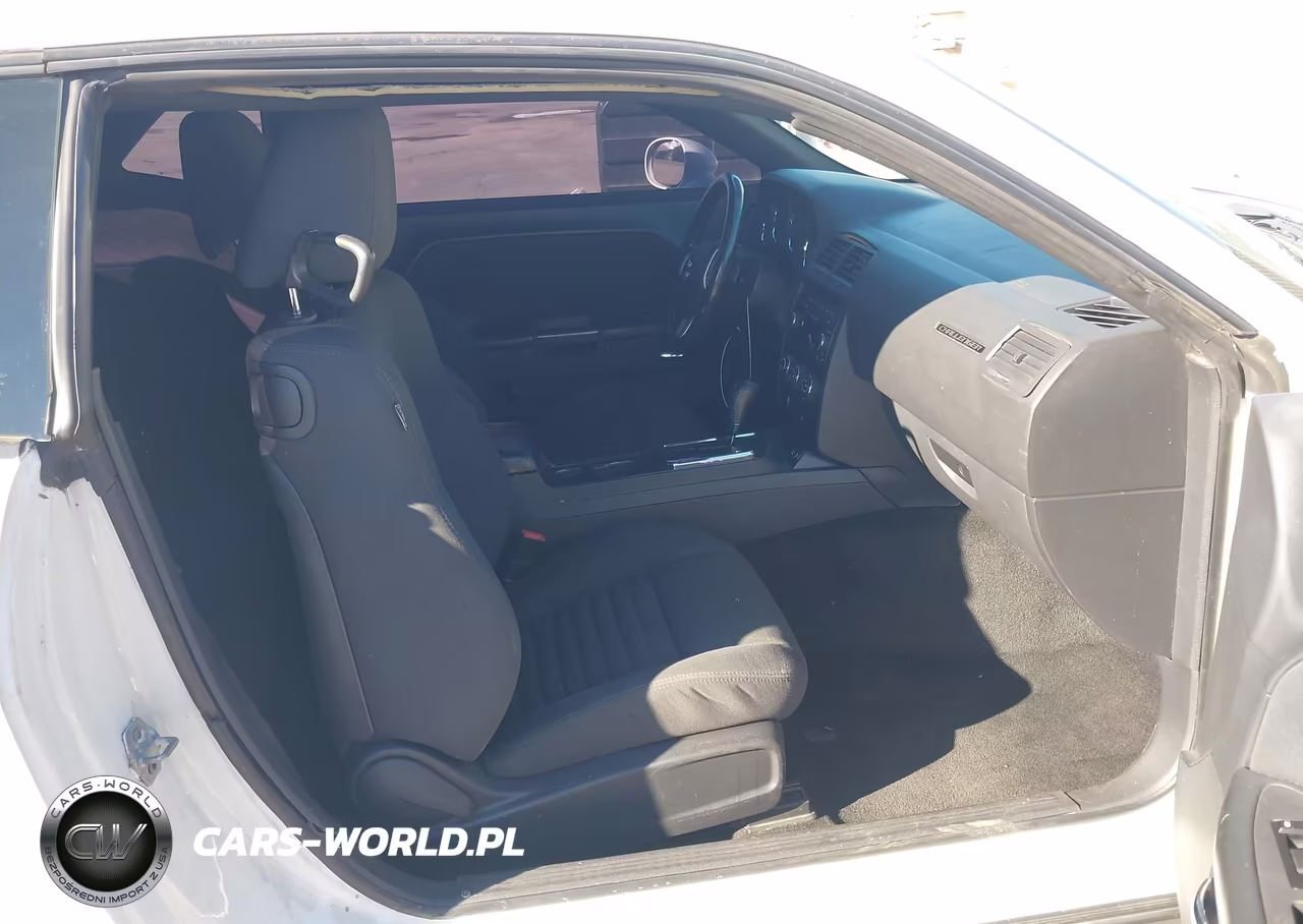 2013 Dodge Challenger Sxt VIN:2C3CDYAGXDH544152 - 5