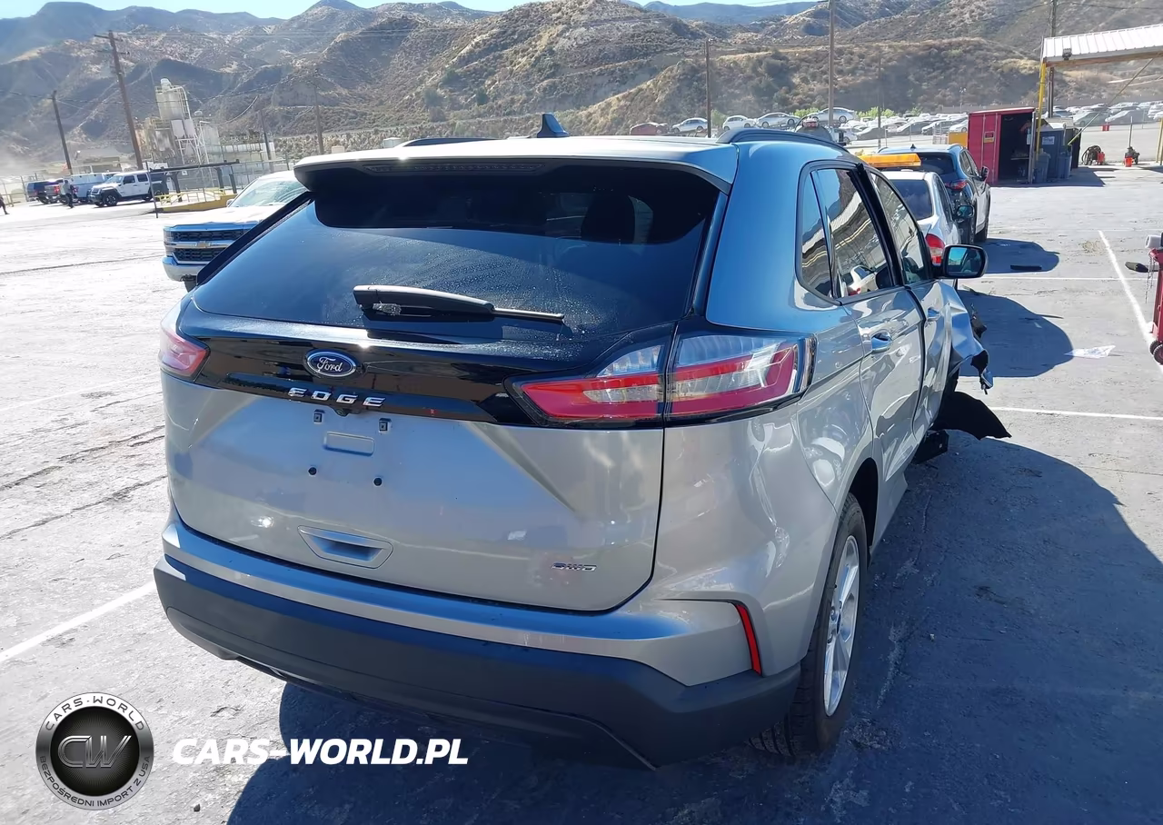2024 Ford Edge Se VIN:2FMPK4G9XRBA10076 - 4