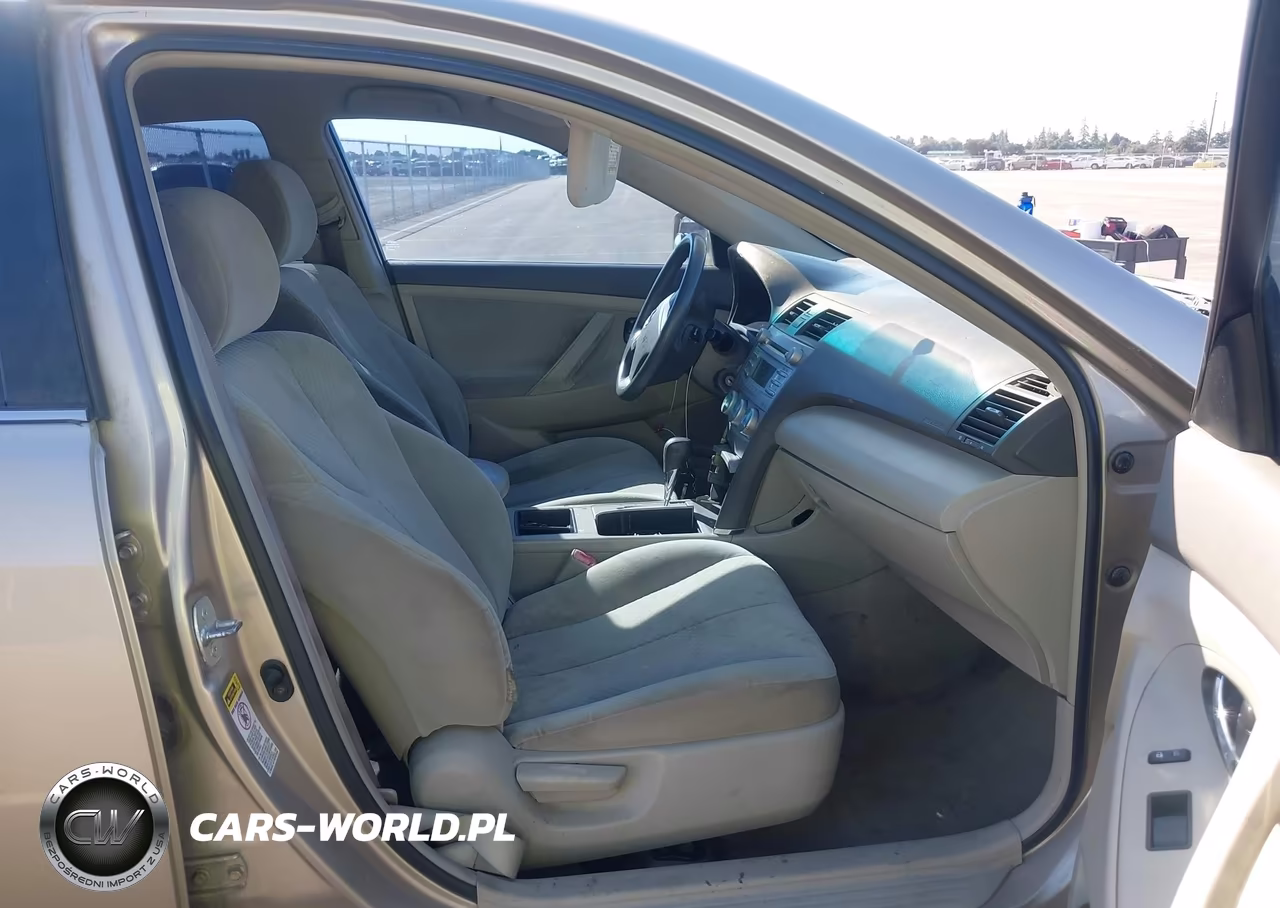2009 Toyota Camry Le VIN:4T1BE46K49U283787 - 5