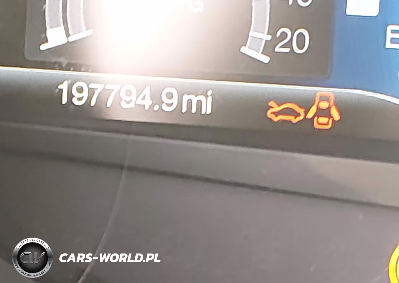 2015 Ford Fusion Hybrid Se VIN:3FA6P0LU6FR226739 - 17