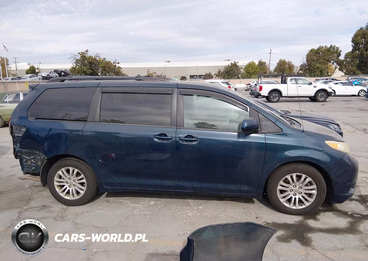 2012 Toyota Sienna Xle V6 8 Passenger VIN:5TDYK3DC3CS231253 - 14