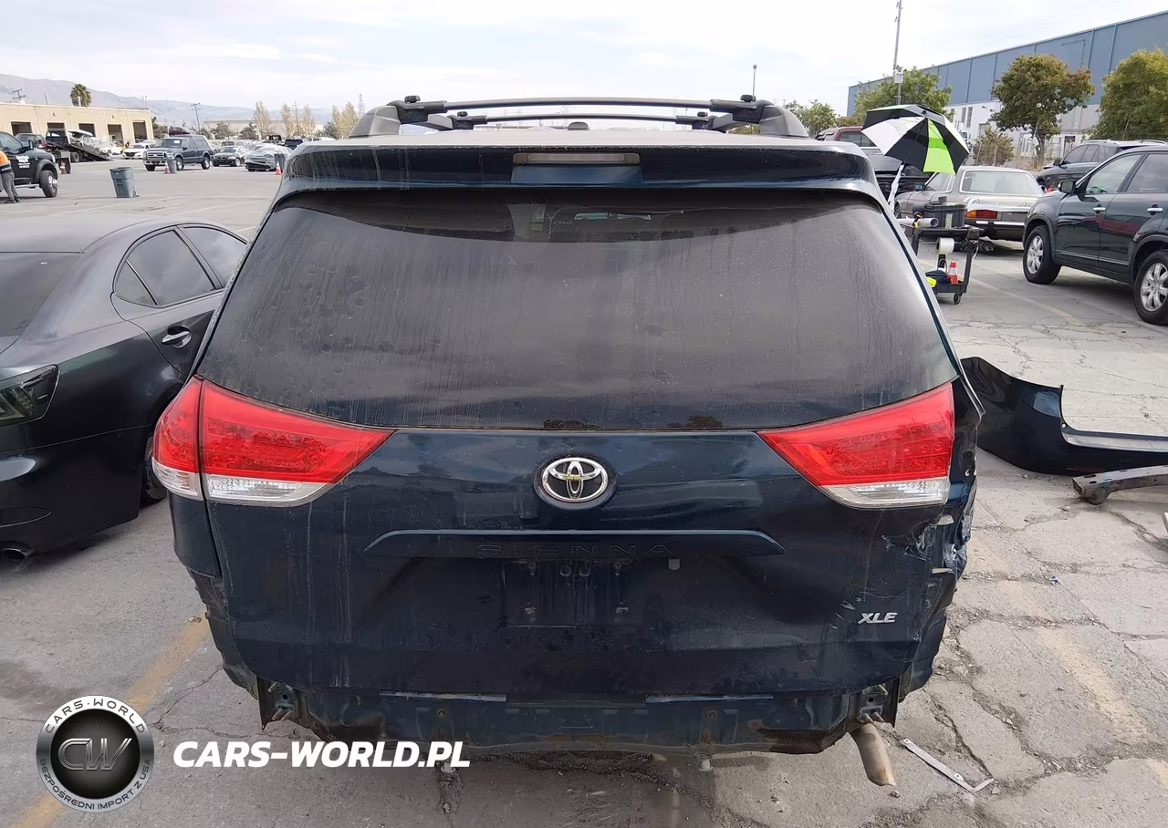 2012 Toyota Sienna Xle V6 8 Passenger VIN:5TDYK3DC3CS231253 - 17