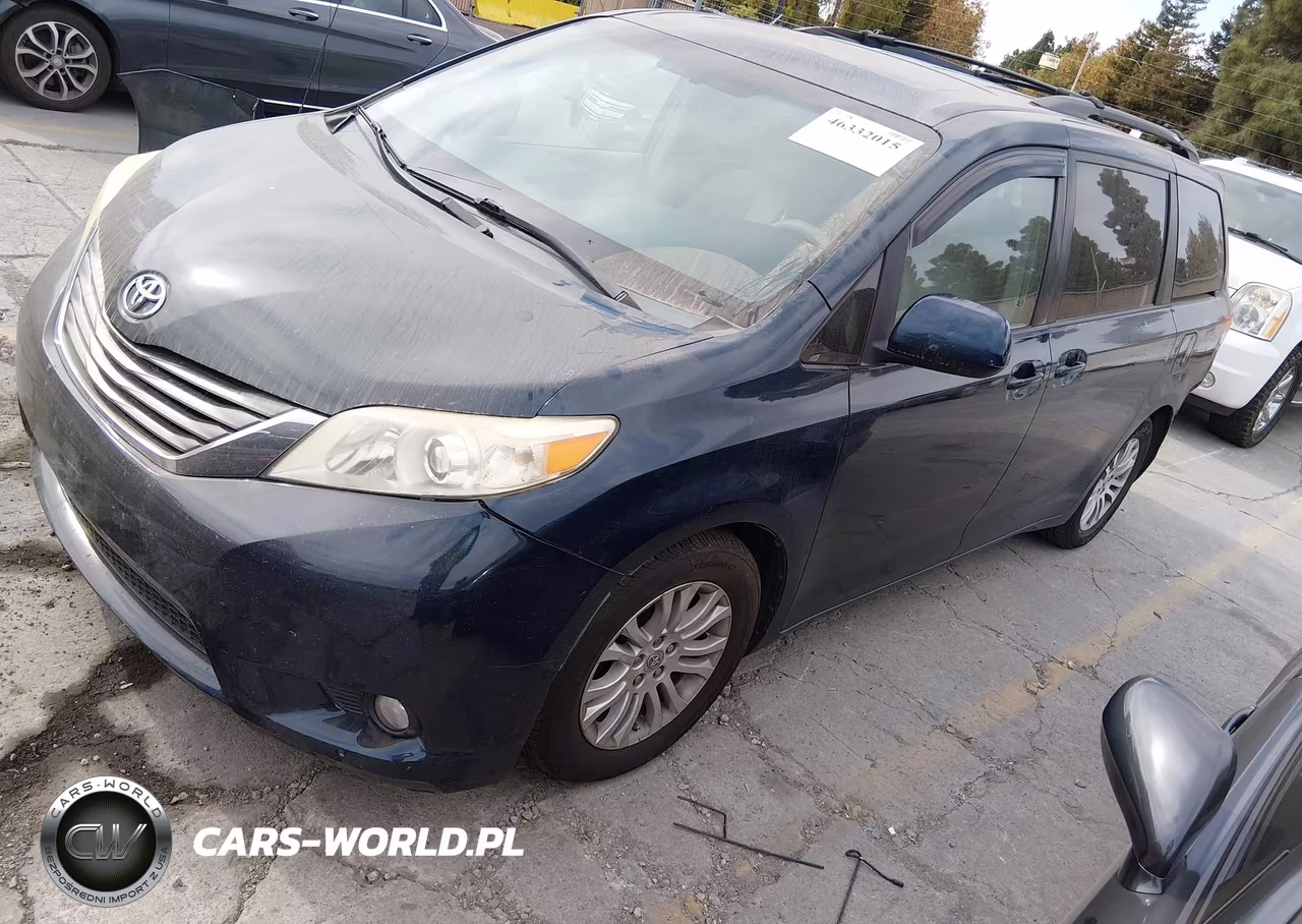 2012 Toyota Sienna Xle V6 8 Passenger VIN:5TDYK3DC3CS231253 - 2