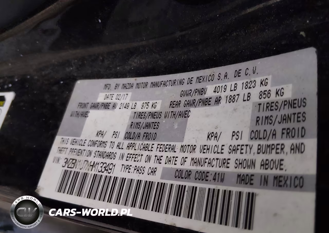 2017 Mazda Mazda3 Sport VIN:3MZBN1U7XHM133491 - 9
