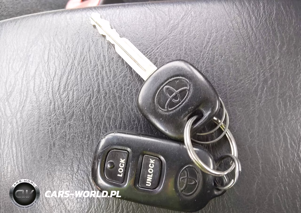 2008 Toyota Corolla S VIN:2T1BR32E88C912045 - 11