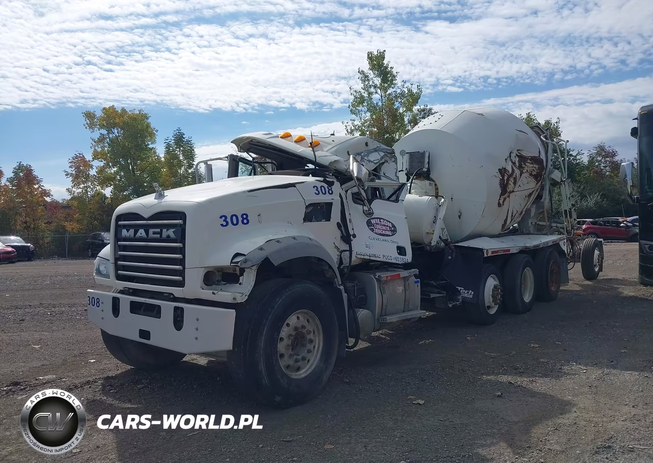 2018 Mack Granite VIN:1M2AX04C7JM039811 - 2