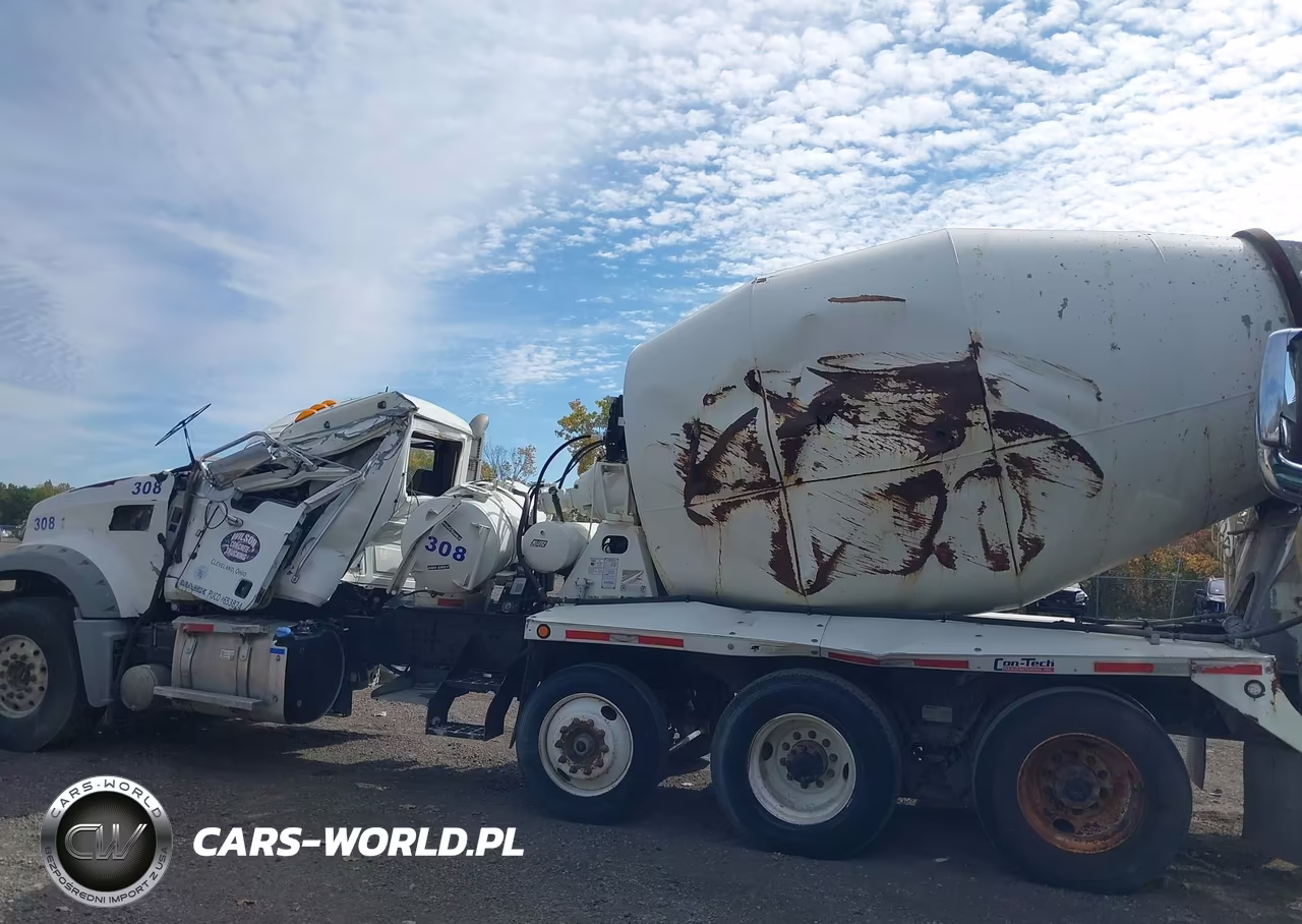 2018 Mack Granite VIN:1M2AX04C7JM039811 - 3