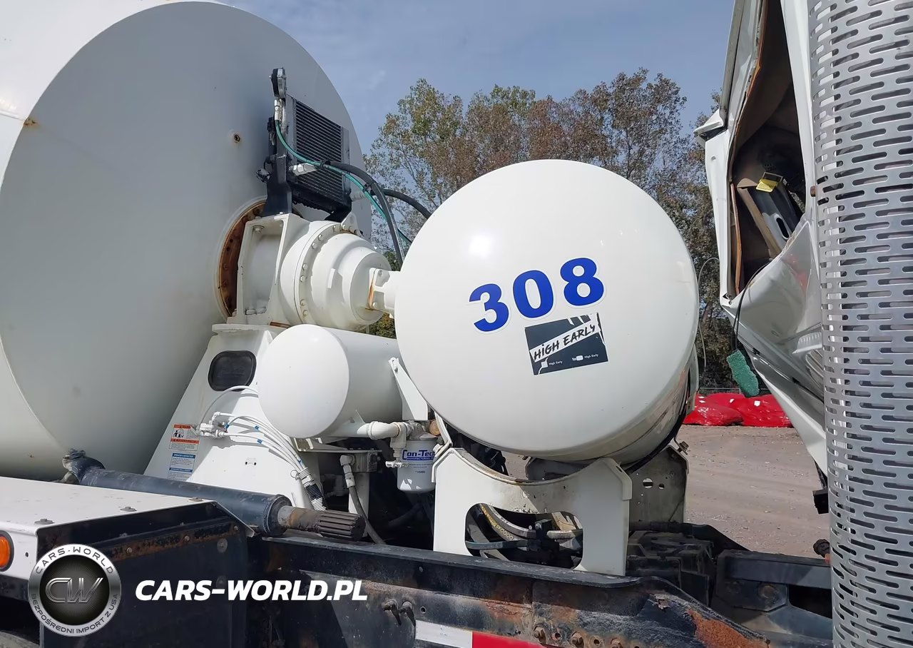2018 Mack Granite VIN:1M2AX04C7JM039811 - 7