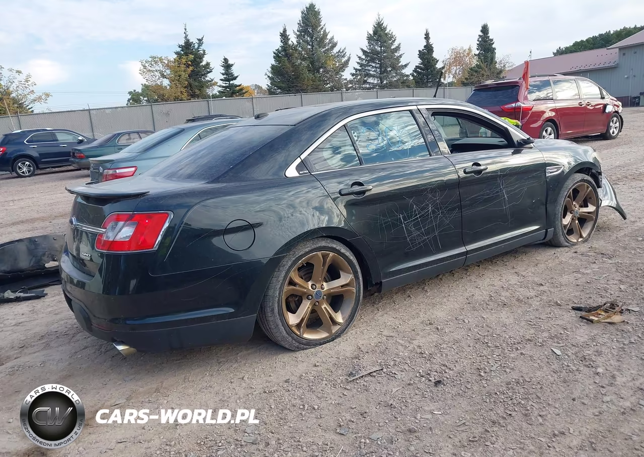 2010 Ford Taurus Sho VIN:1FAHP2KT0AG112183 - 4