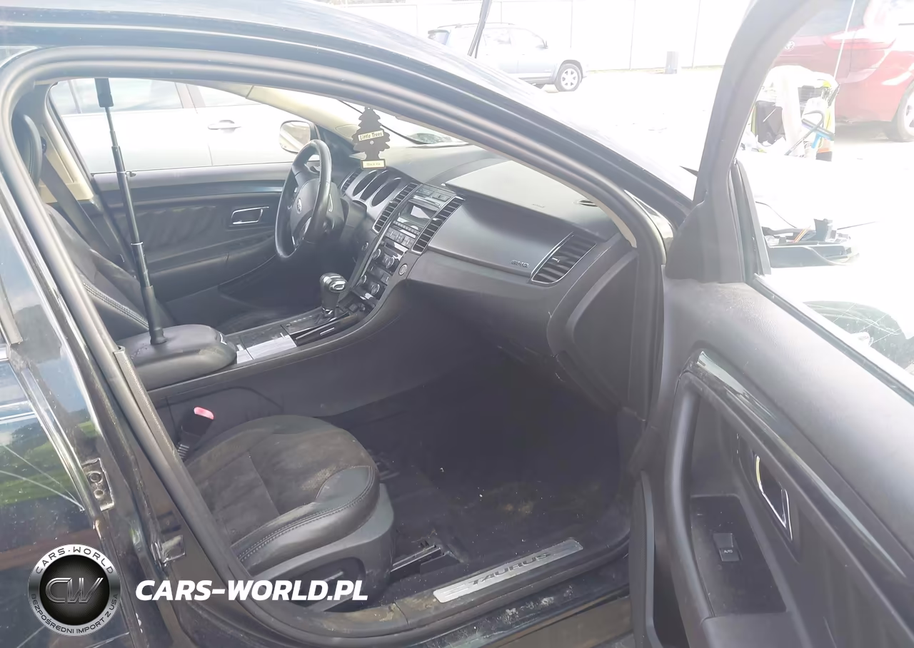 2010 Ford Taurus Sho VIN:1FAHP2KT0AG112183 - 5