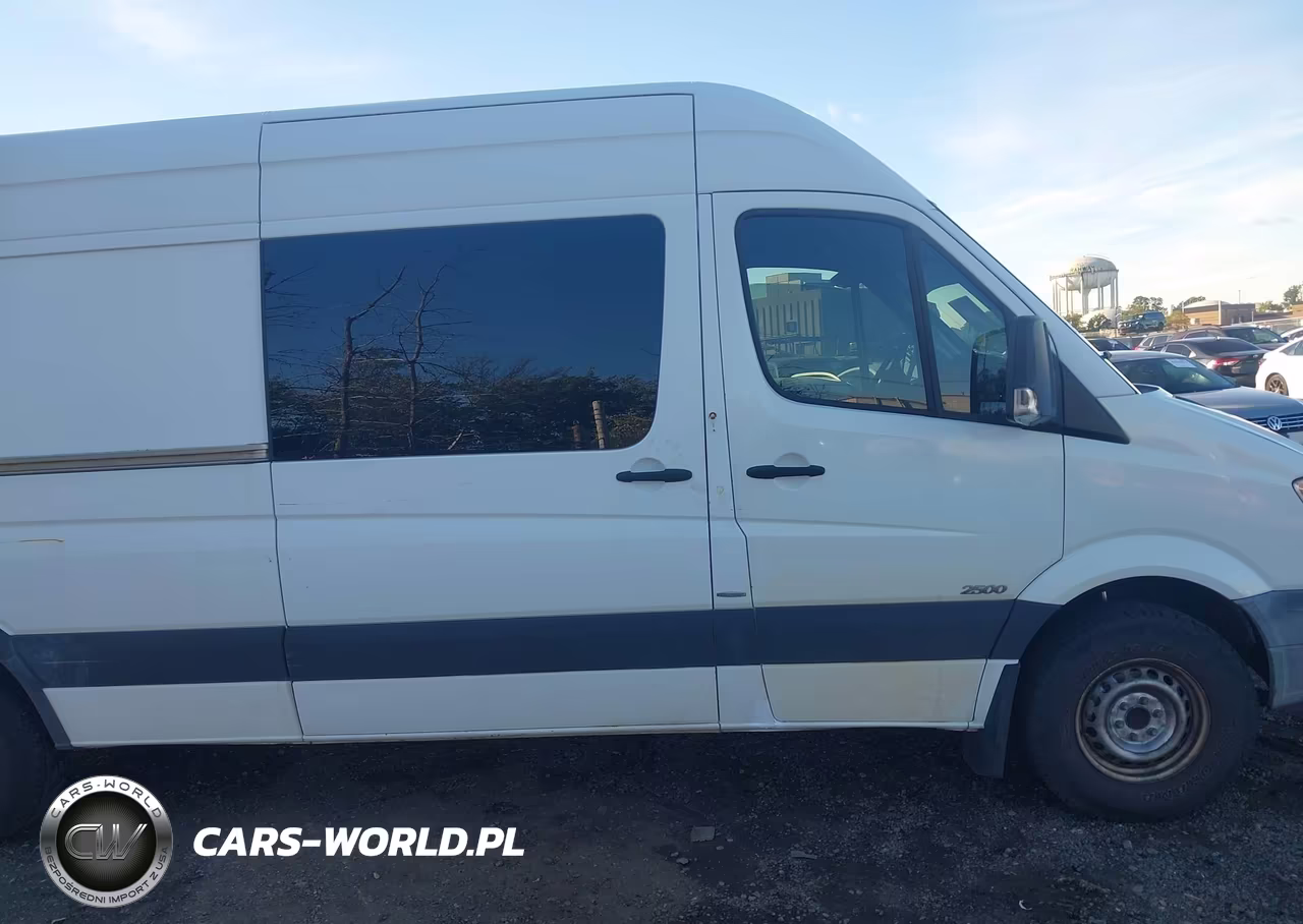 2013 Mercedes-Benz Sprinter 2500 High Roof VIN:WD4PE8CC9D5756204 - 12