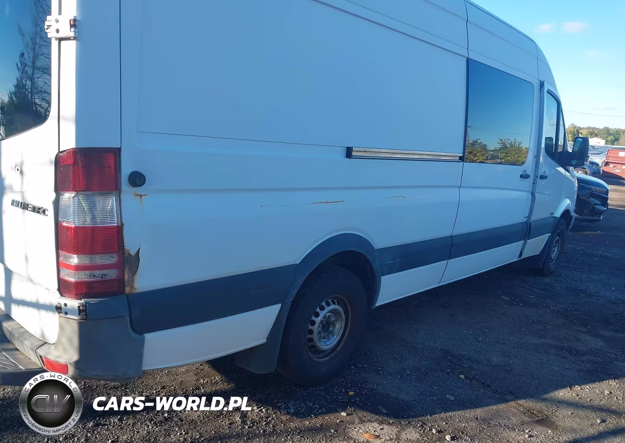 2013 Mercedes-Benz Sprinter 2500 High Roof VIN:WD4PE8CC9D5756204 - 4