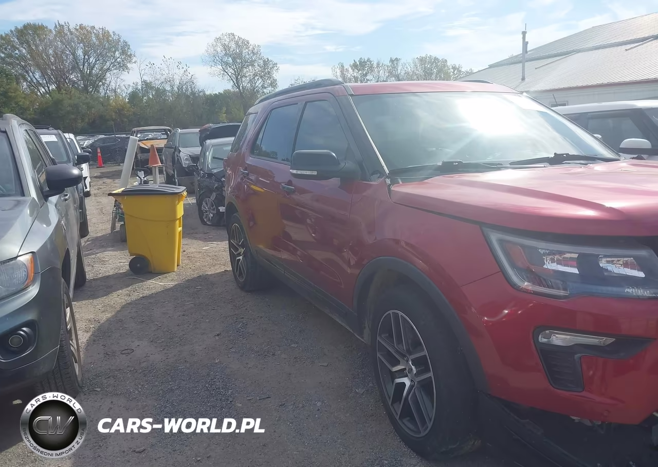 2018 Ford Explorer Sport VIN:1FM5K8GT8JGB66012 - 14