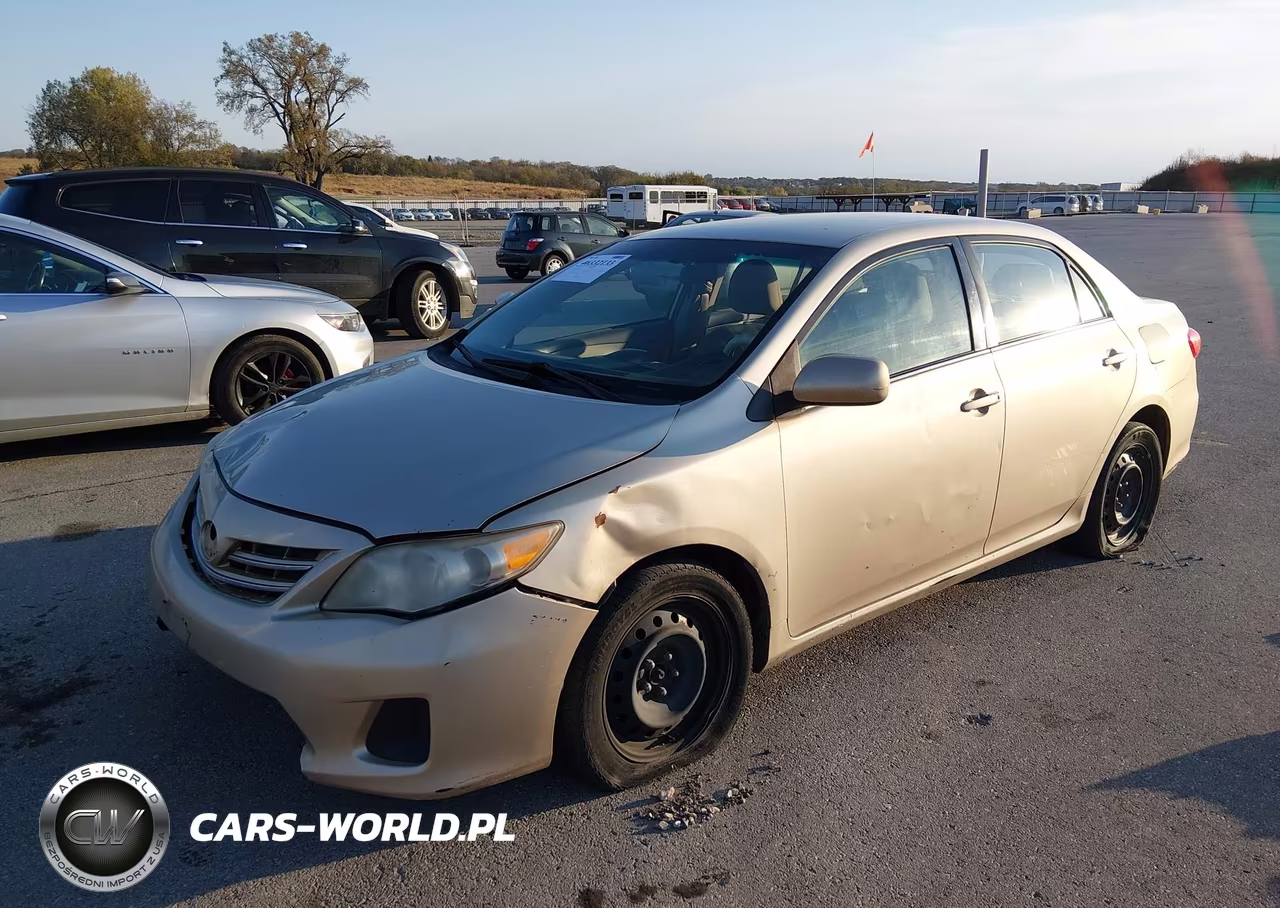 2013 Toyota Corolla Le VIN:2T1BU4EE7DC919546 - 2