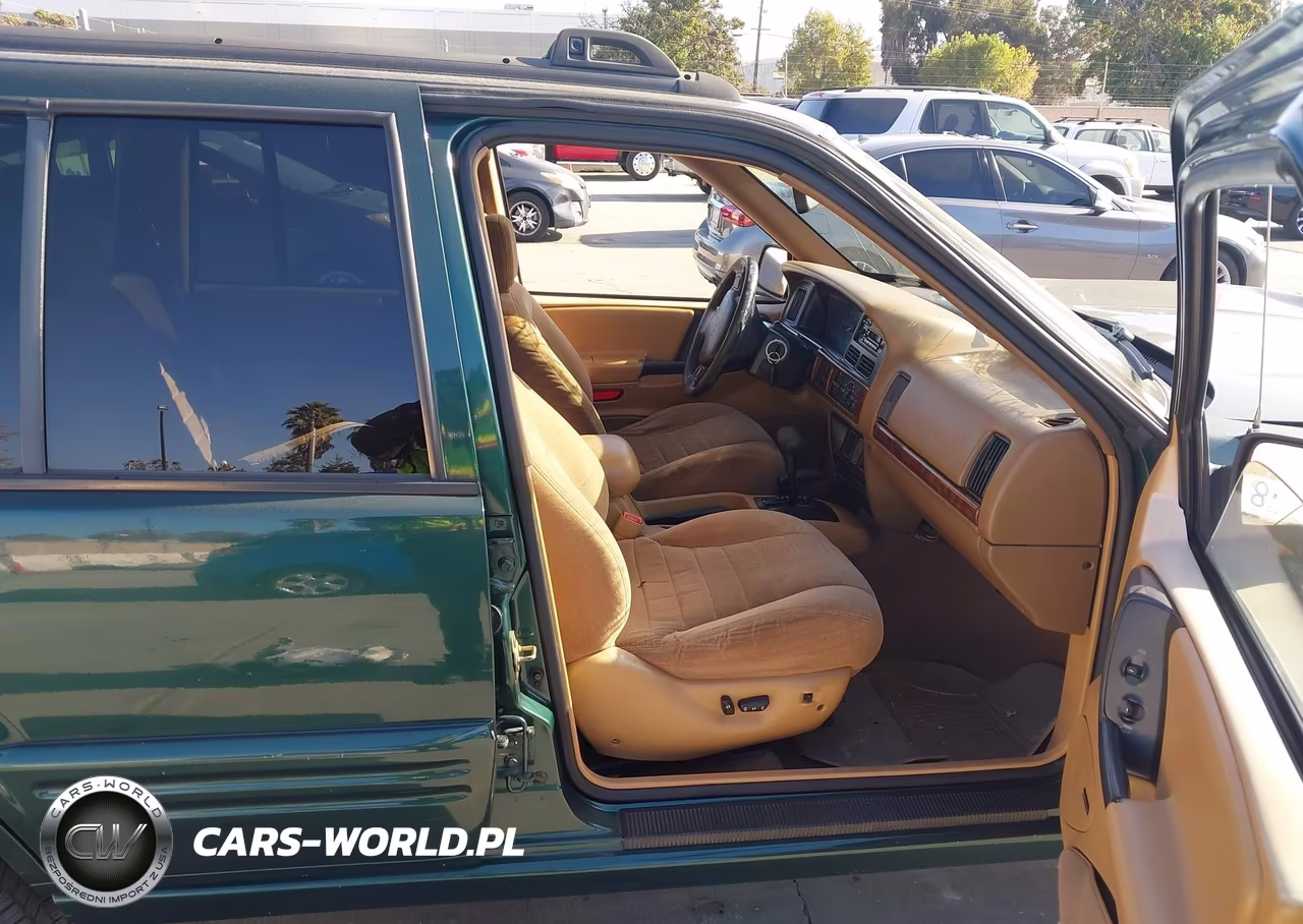 1998 Jeep Grand Cherokee Laredo VIN:1J4GZ48Y7WC298893 - 5