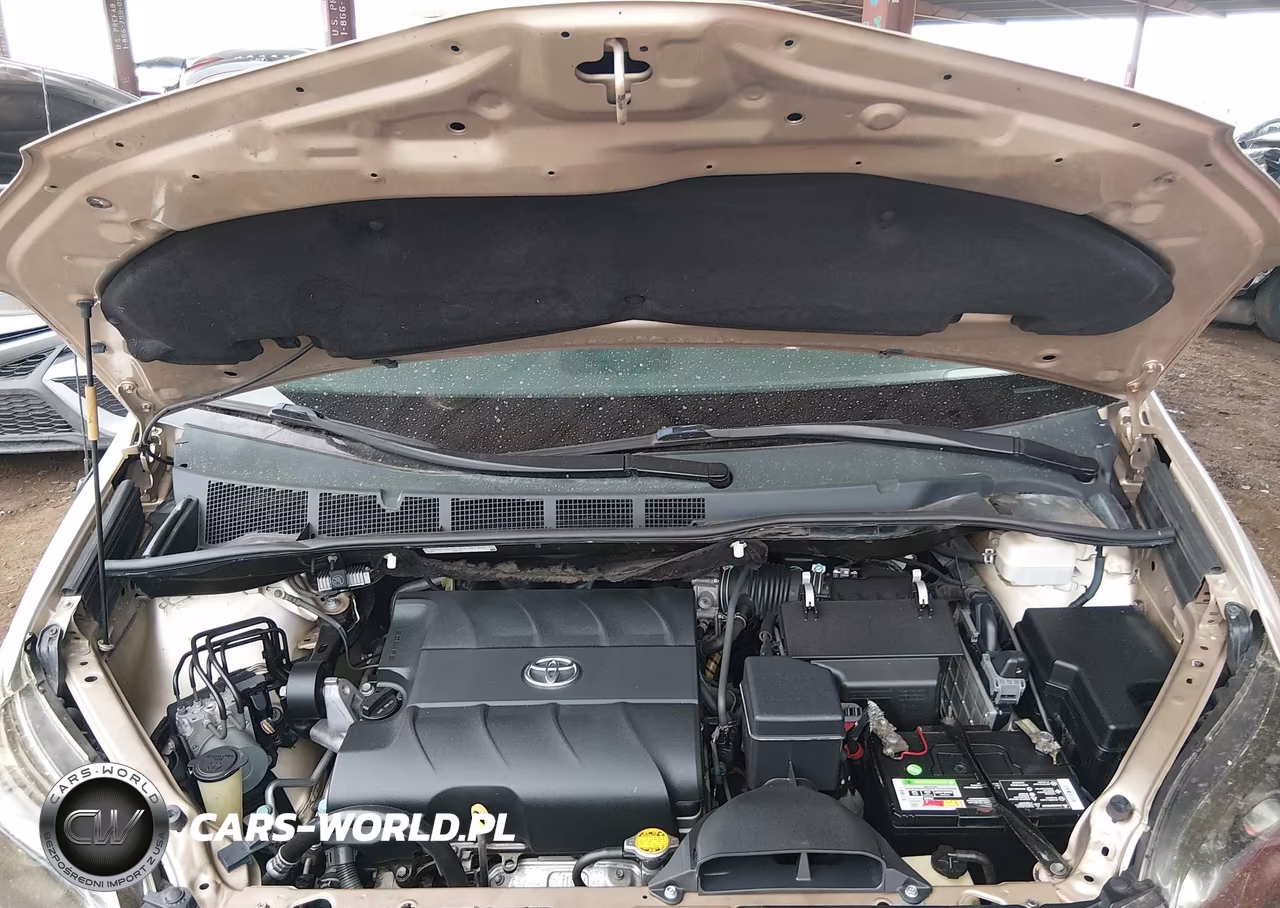 2014 Toyota Sienna Le V6 8 Passenger VIN:5TDKK3DC2ES407945 - 10