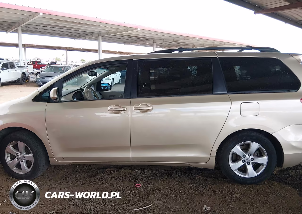 2014 Toyota Sienna Le V6 8 Passenger VIN:5TDKK3DC2ES407945 - 15