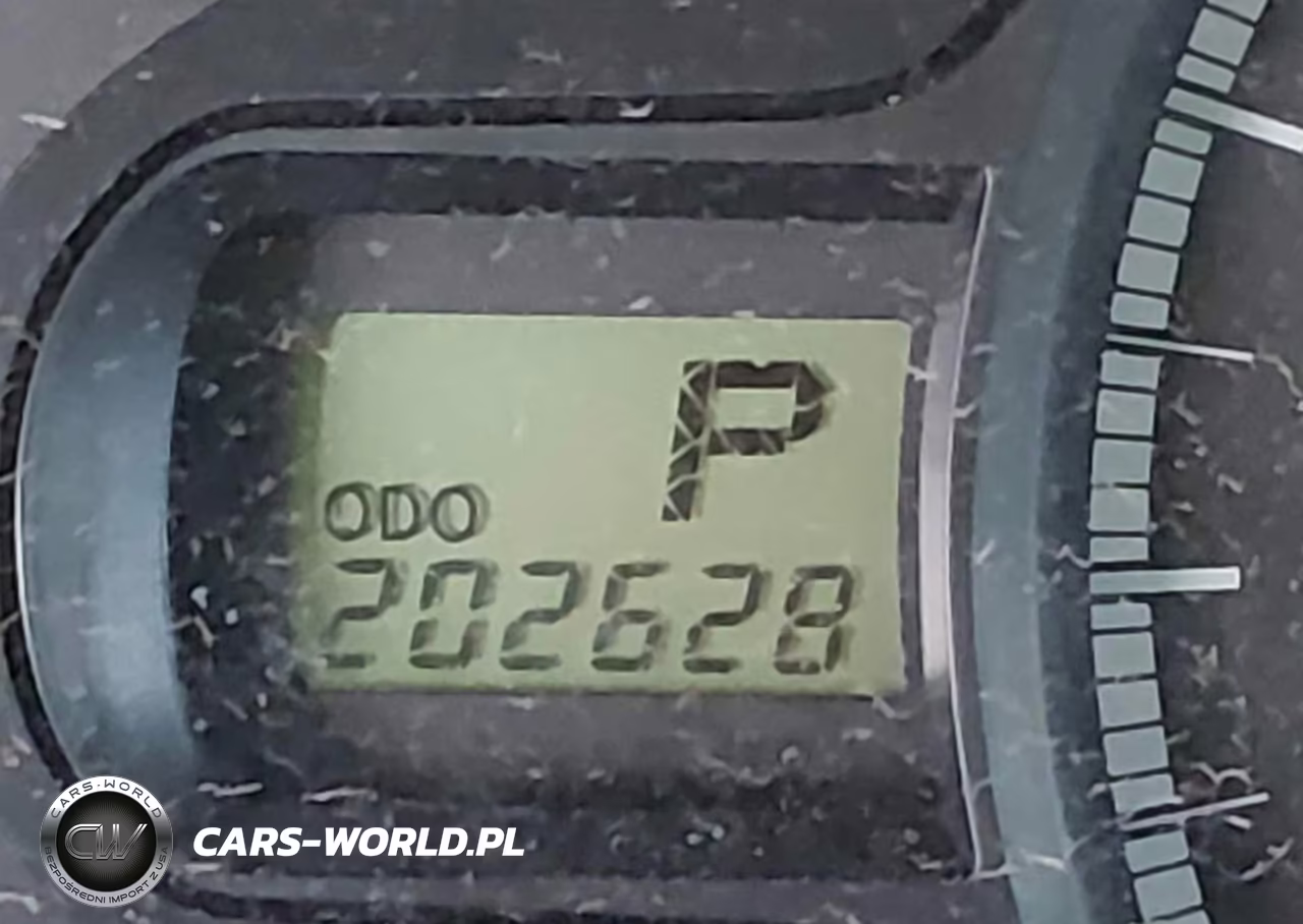 2014 Toyota Sienna Le V6 8 Passenger VIN:5TDKK3DC2ES407945 - 16