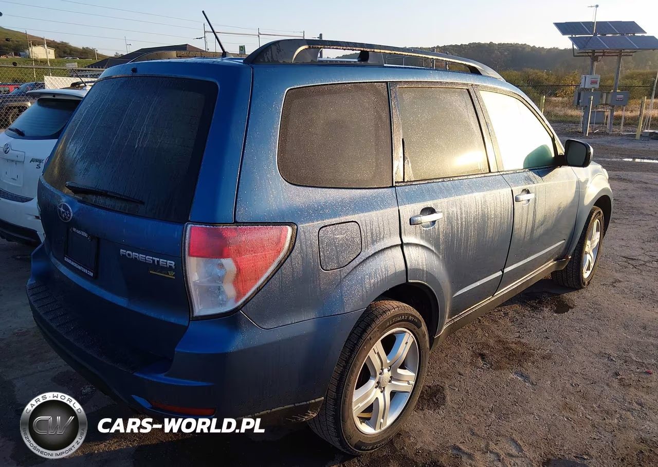 2010 Subaru Forester 2.5X Premium VIN:JF2SH6CC4AH705981 - 4