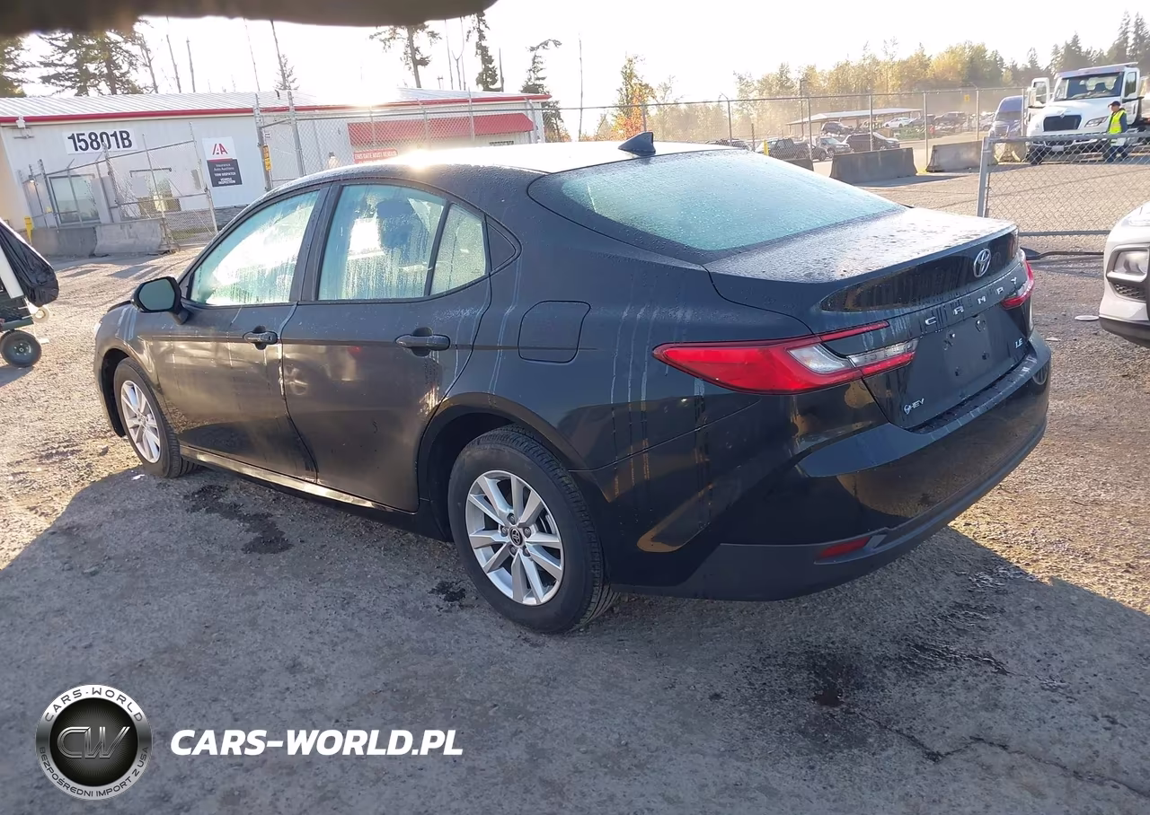 2026 Toyota Camry Le VIN:4T1DAACK8TU728904 - 3