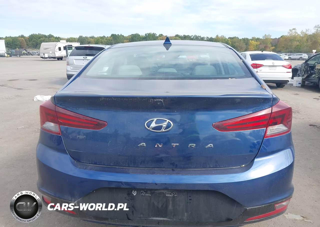 2019 Hyundai Elantra Sel VIN:5NPD84LF6KH404525 - 17