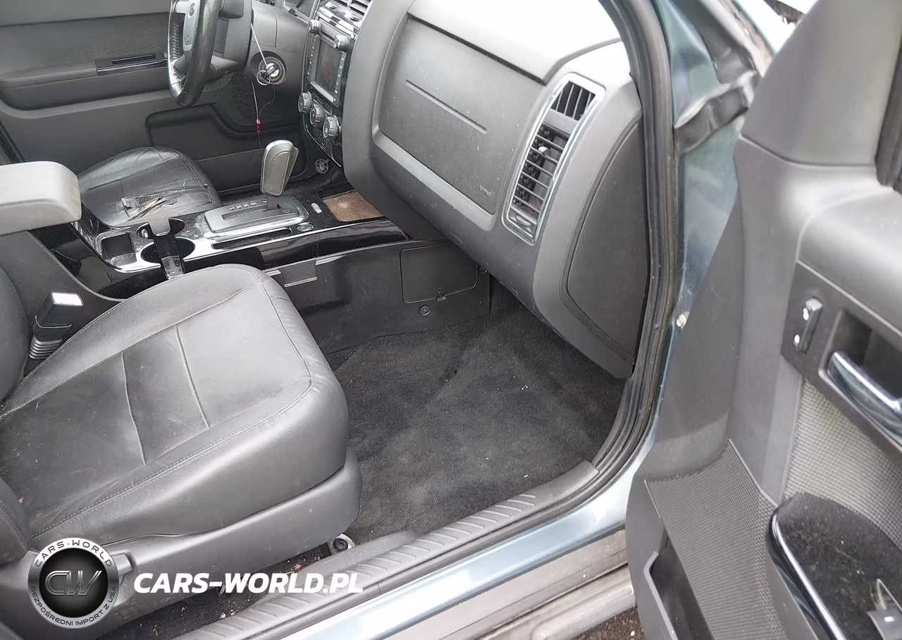 2010 Ford Escape Limited VIN:1FMCU9EG1AKC12936 - 5