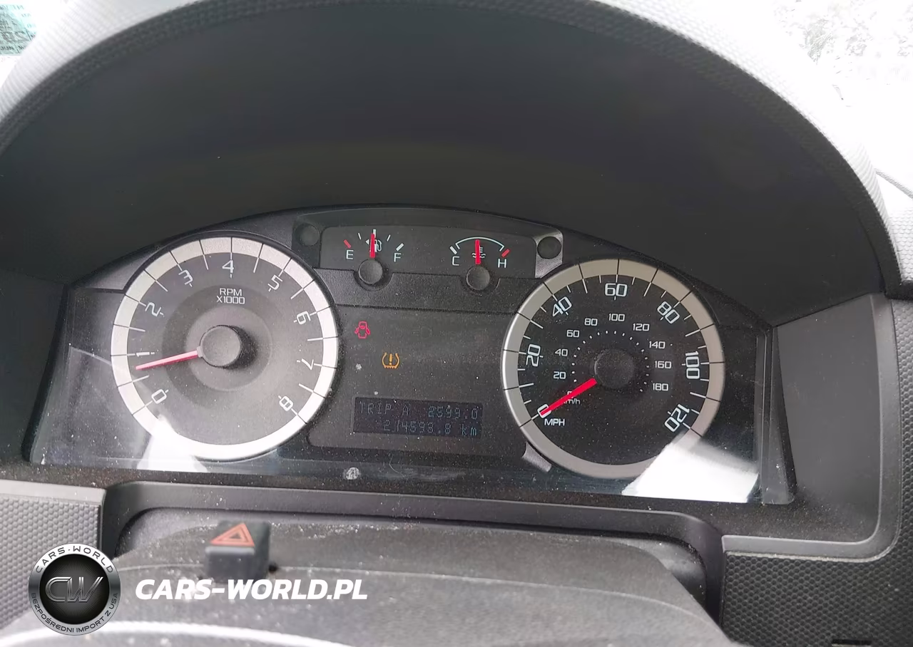 2010 Ford Escape Limited VIN:1FMCU9EG1AKC12936 - 7