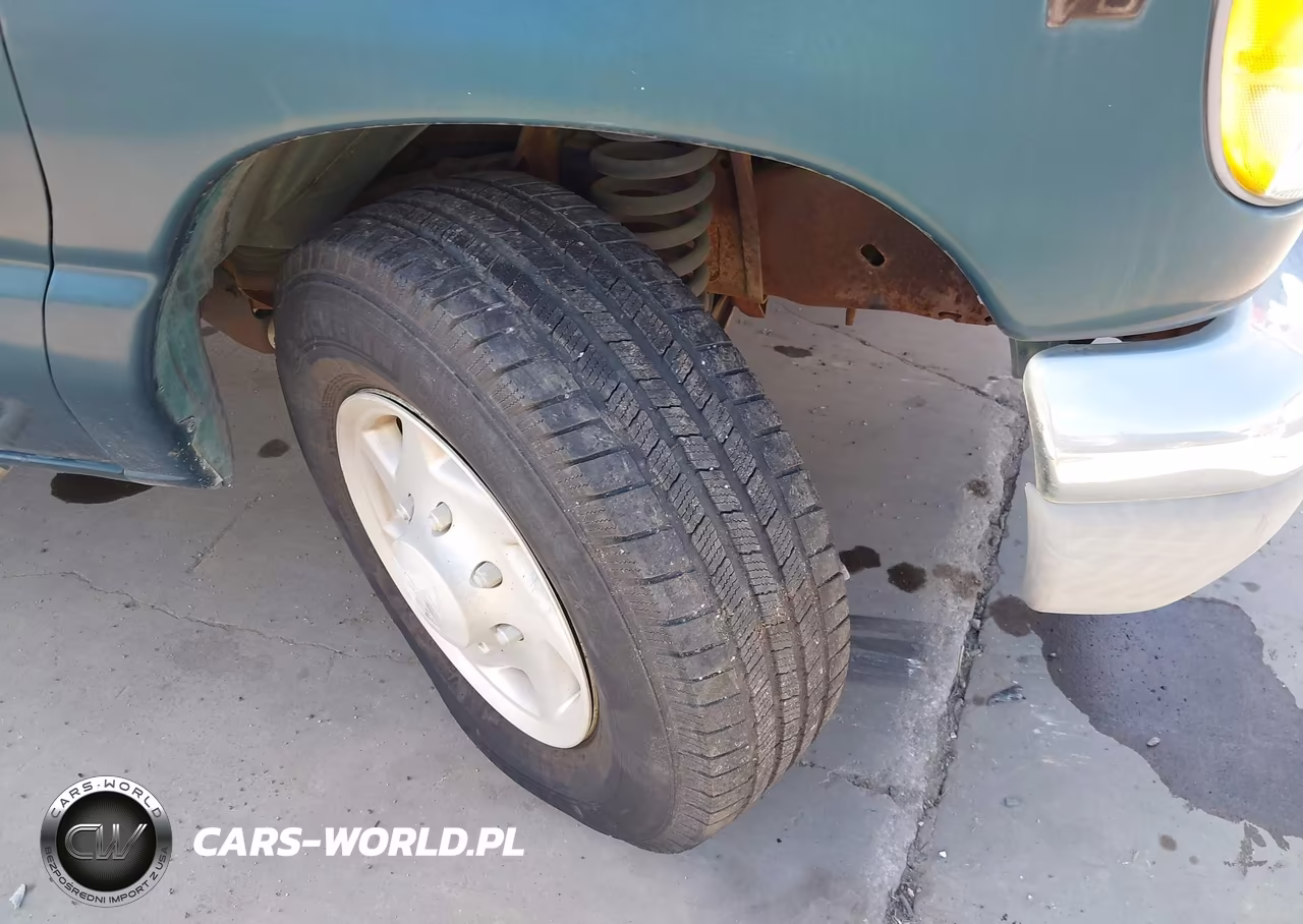 2001 Ford E-350 Super Duty Xl-Xlt VIN:1FBSS31L21HA87114 - 12