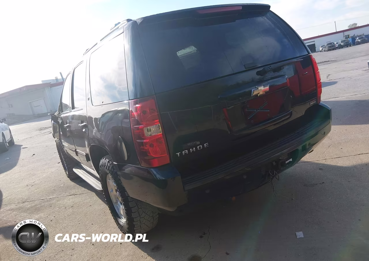 2010 Chevrolet Tahoe Lt VIN:1GNMCBE3XAR196797 - 3