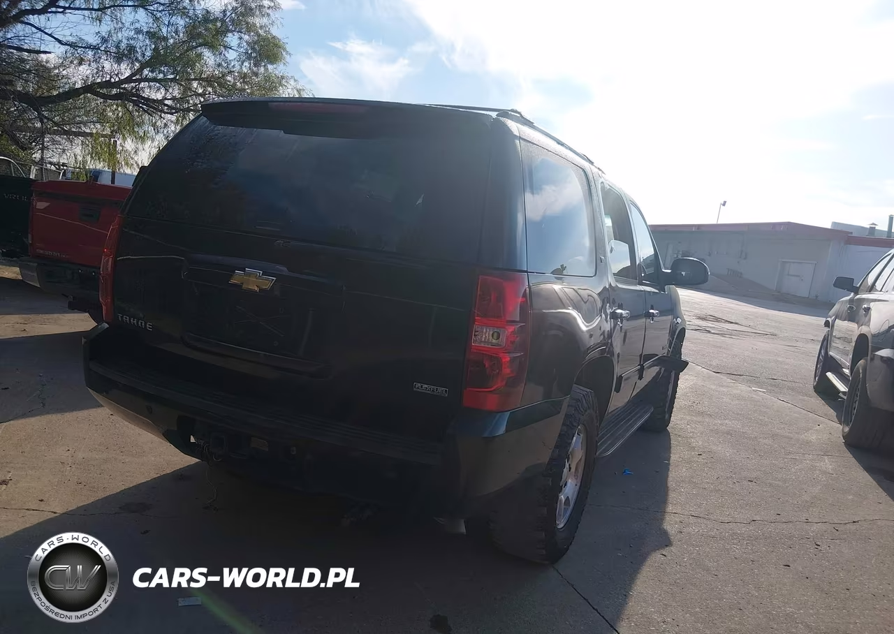 2010 Chevrolet Tahoe Lt VIN:1GNMCBE3XAR196797 - 4