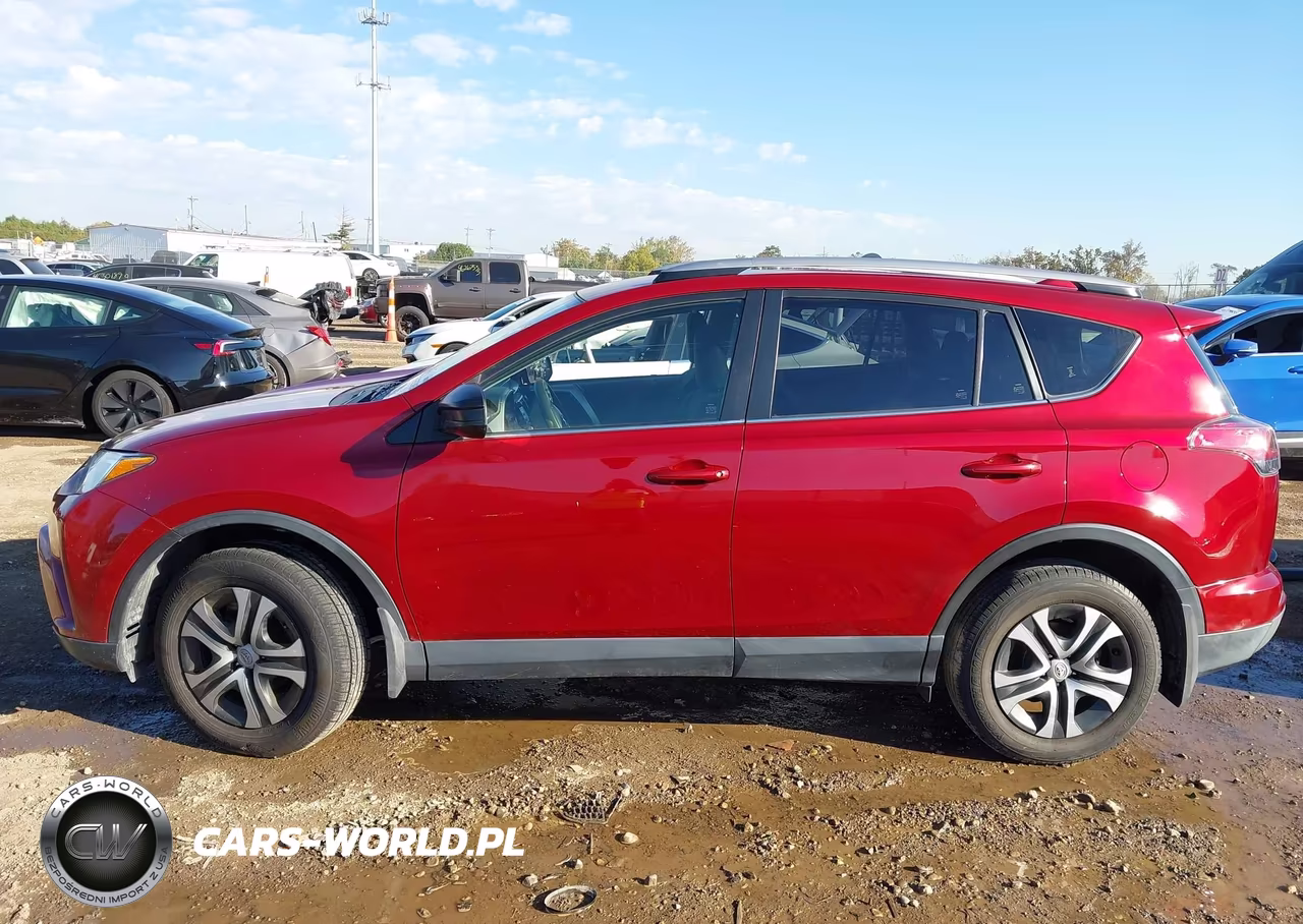 2018 Toyota Rav4 Le VIN:JTMZFREV6JD119566 - 15
