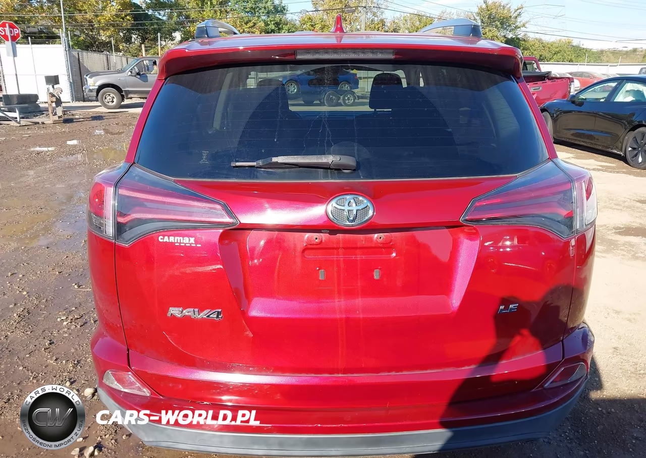 2018 Toyota Rav4 Le VIN:JTMZFREV6JD119566 - 17