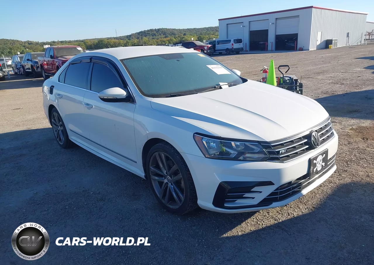 2016 Volkswagen Passat 1.8T R-Line