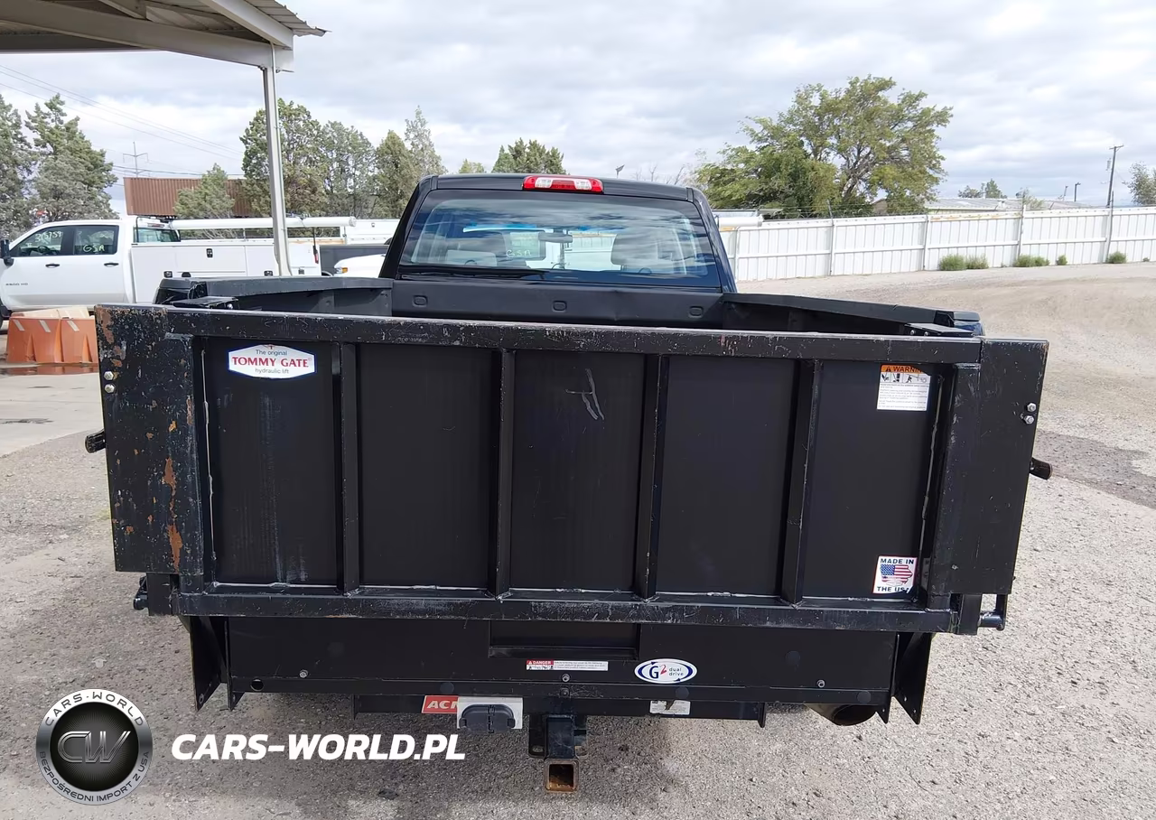 2017 Chevrolet Silverado 2500Hd Wt VIN:1GC1KUEG6HF203897 - 17
